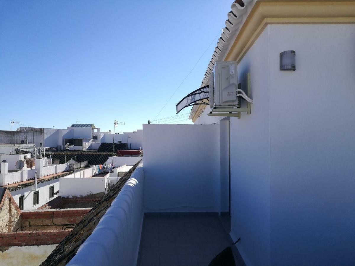 Piso Con Terraza Y Vistas Espectaculares Appartement Carmona  Buitenkant foto